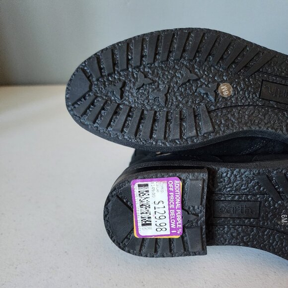 Earth Black Suede Bootie "NEW" - Picture 11 of 16